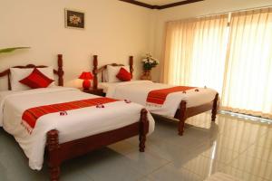 Lanta Seafront Resort, Lanta Island
