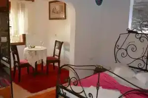 Guesthouse Mele, Gjirokaster