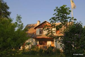 Haikaranpesä Farm Stay, Orissaare