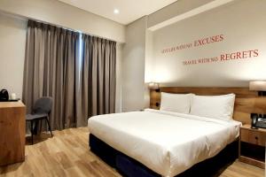 Kingsgate Canal - By Millennium, Mini-hotel, Dubai