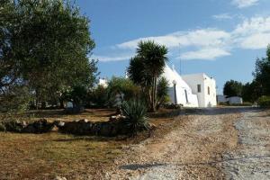 Guest House «Trullo Tre Coni», Cisternino