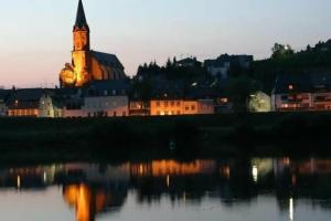 SYBILLE KUNTZ Weingut Gastehaus, Lieser