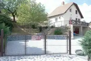 Guest House «Panoráma Vendégház», Celldomolk