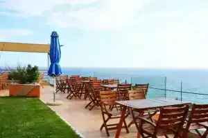 Hotel Vicky III, Plomarion