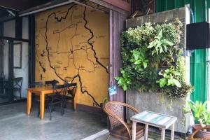 Sritrang Hotel, Trang