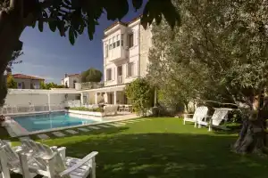 Peremere Alacati Otel, Alacati