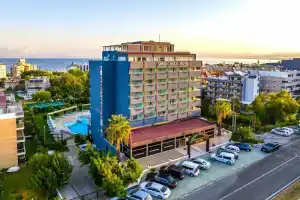 Green Gold Hotel, Guzelcamli