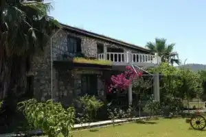 Otantik Tas Ev Mini-hotel, Dalaman