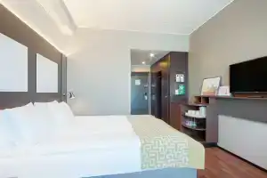 Holiday Inn Helsinki West - Ruoholahti, an IHG Hotel, Helsinki