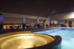 Elite Grande, Manama