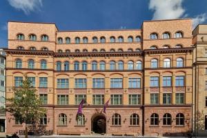 TORTUE - Schöner als die Fantasie Hotel, Hamburg