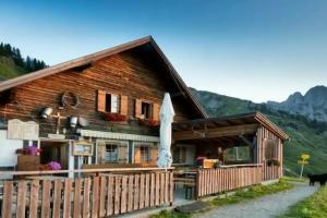 Der Tannenhof Hotel, Reutte