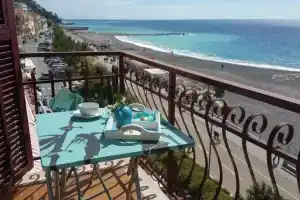 Mare sole spiaggia, Ospedaletti