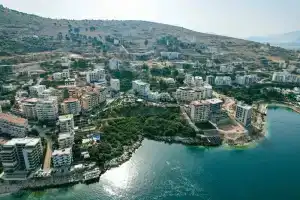 Hotel Oasis, Sarande