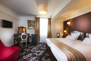 Crystal Hotel, Paris