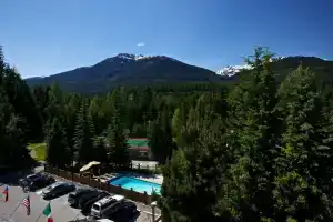 Tantalus Resort Lodge, Whistler