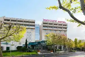 Mercure Porte De Versailles Expo Mini-hotel, Paris