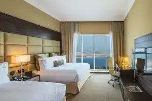 Jannah Burj Al Sarab, Abu Dhabi