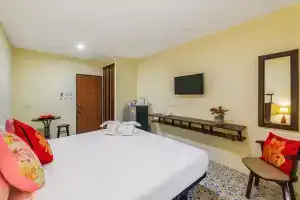 Le Hua Hotel, Phuket Town