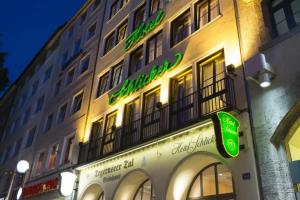 Hotel Schlicker, Munchen
