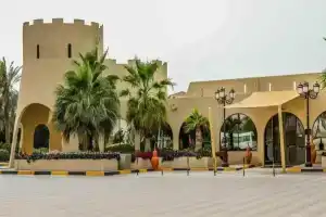 Dhafra Beach Hotel, Jebel Dhanna