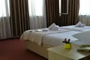 Signature Idea hotel, Tirana
