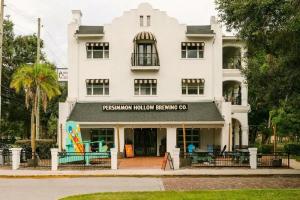 The Point Hotel & Suites Universal, Orlando