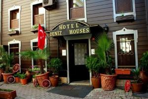 Deniz Houses