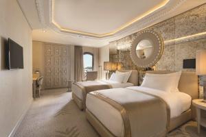 Wyndham Grand Istanbul Kalamis Marina Hotel, Istanbul