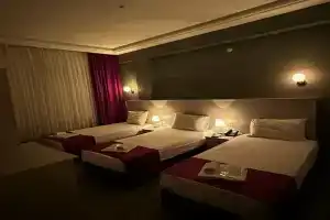 Hotel Ferah, Arakli