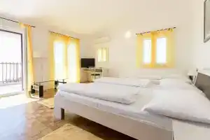 Pansion Amigos Guest house