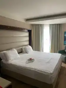 Ramada Plaza by Wyndham Antalya - 3