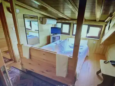 Le Safran Suite - 86