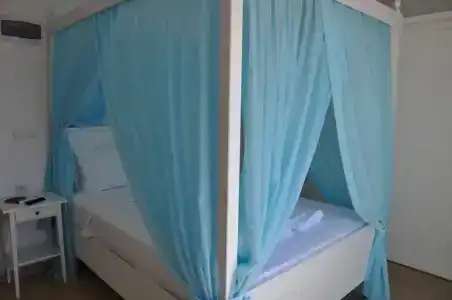 Alacati Eldoris Butik - 9