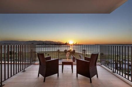 Hilton Garden Inn Izmir Bayrakli - 55