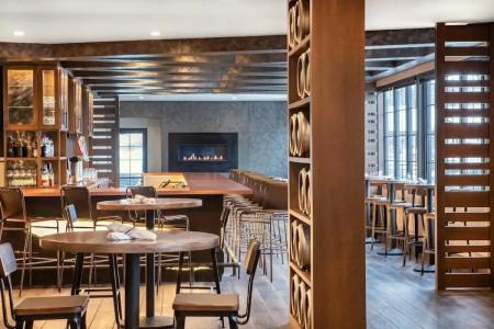 Deltas by Marriott Burlington - 41