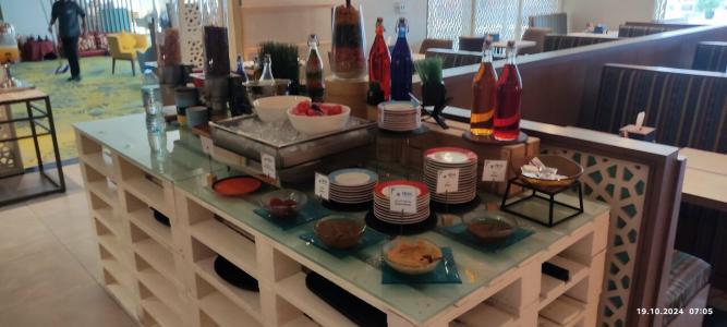 MENA Plaza Albarsha At The Mall - 74