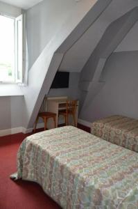 Hôtel Montfort - 13