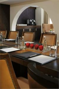 Souq Waqif Boutiques - Tivoli - 52