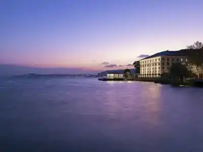 Shangri-La Bosphorus, Istanbul - 1