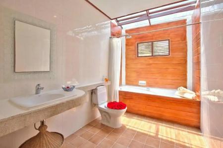 Crystal Bay Yacht Club Beach Resort - 62