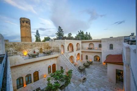 PALMYRA BOUTIQUE - 32