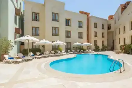 Ali Pasha - 18