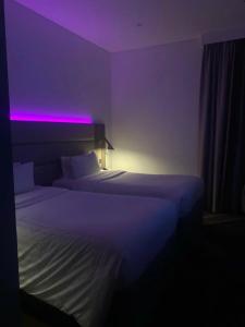 Premier Inn Dubai Barsha Heights - 17