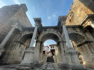 Meyde Boutique Suites - 3