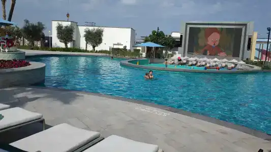 The WB Abu Dhabi, Curio Collection by Hilton - 7