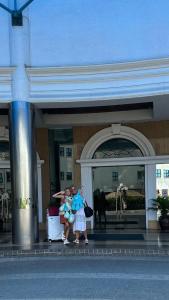 Montien Riverside Bangkok - 11