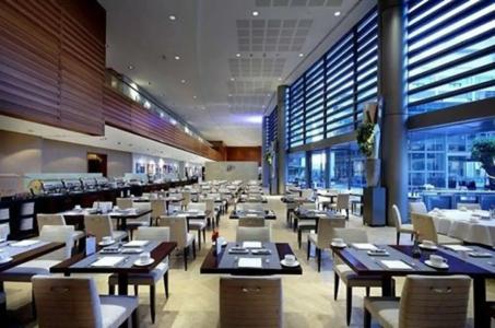 Eurostars Grand Marina GL - 54