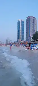 Ramada & Suites by Wyndham Ajman - 93