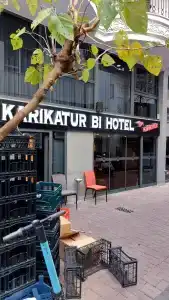 Karikatür Bi - 5